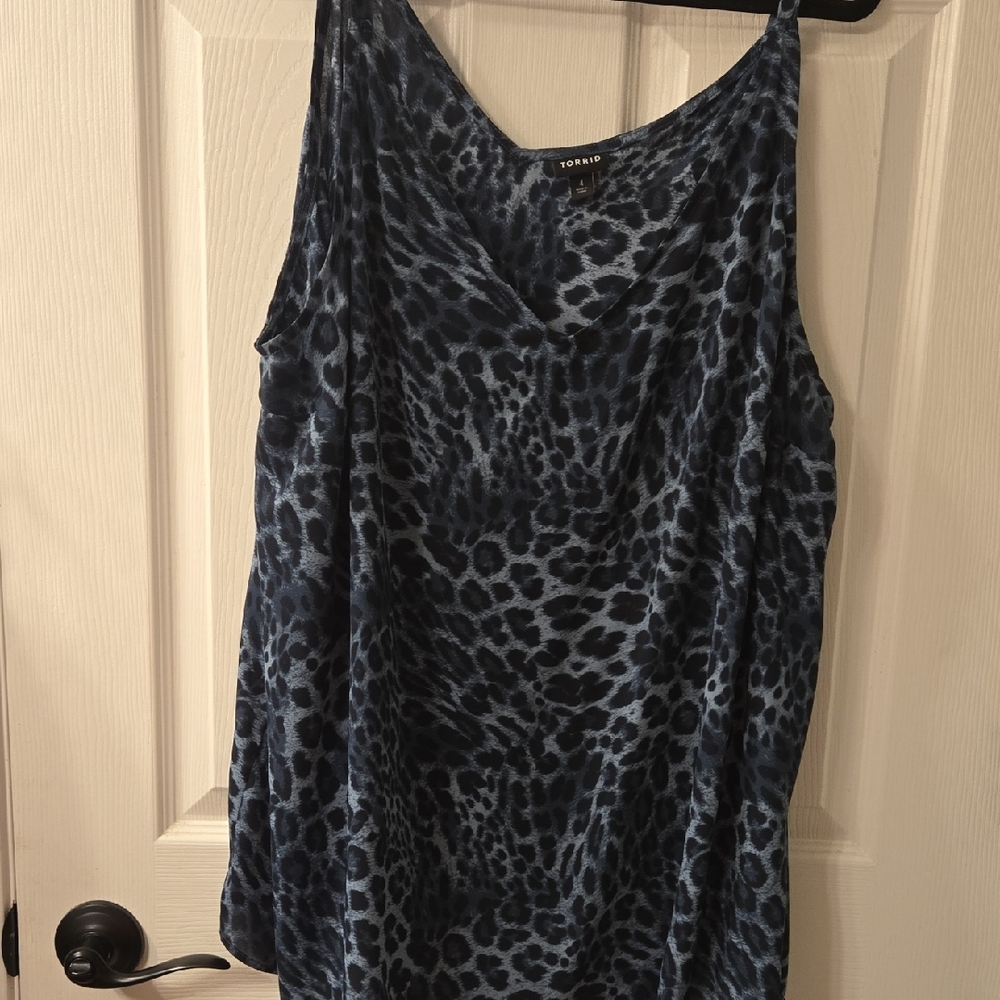torrid Navy and Light Blue Leopard Print V-Neck Cami